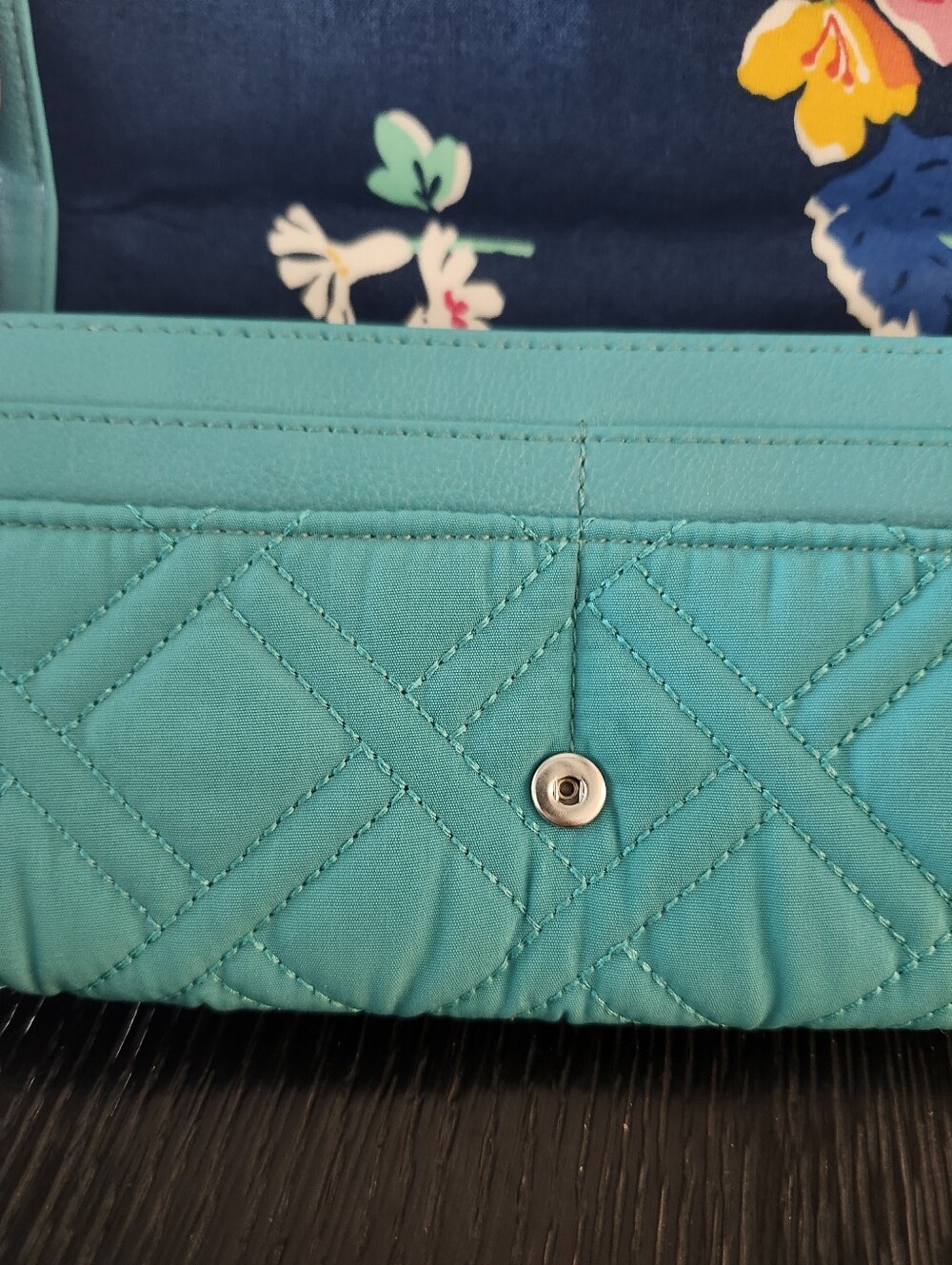 Vera Bradley RFID Audrey Wallet/Clutch With Bag Charm NEW - Picture 13 of 14